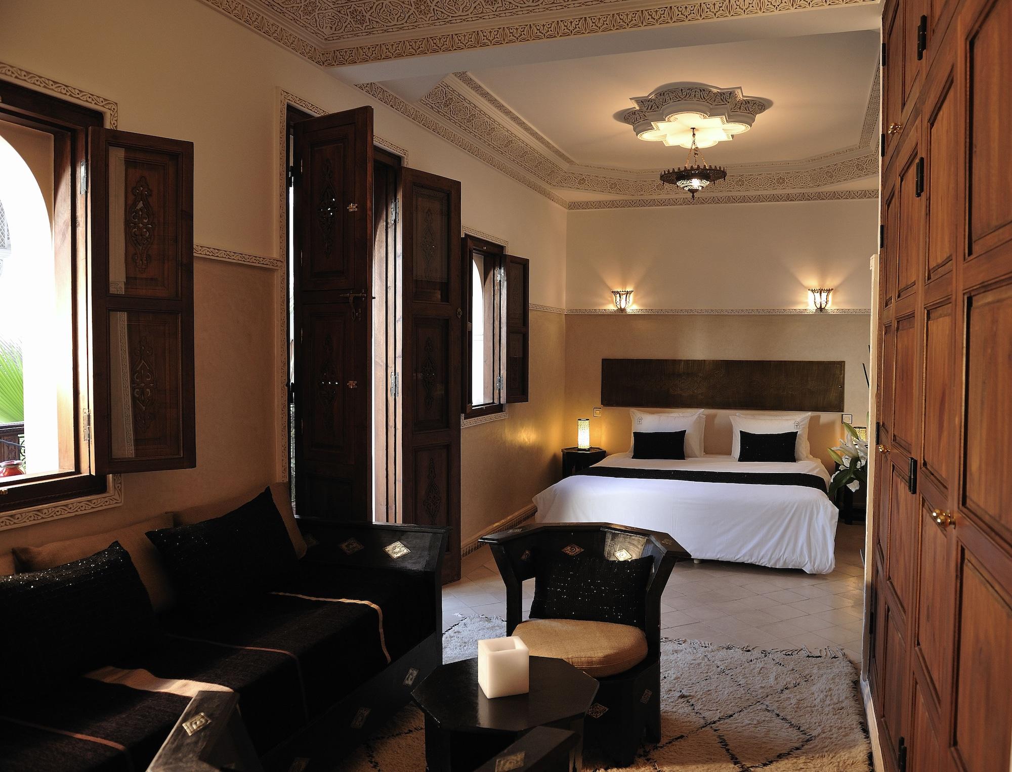 Riad Le Jardin D'Abdou Marrakesh Exteriör bild Suite at the Hotel Atlas