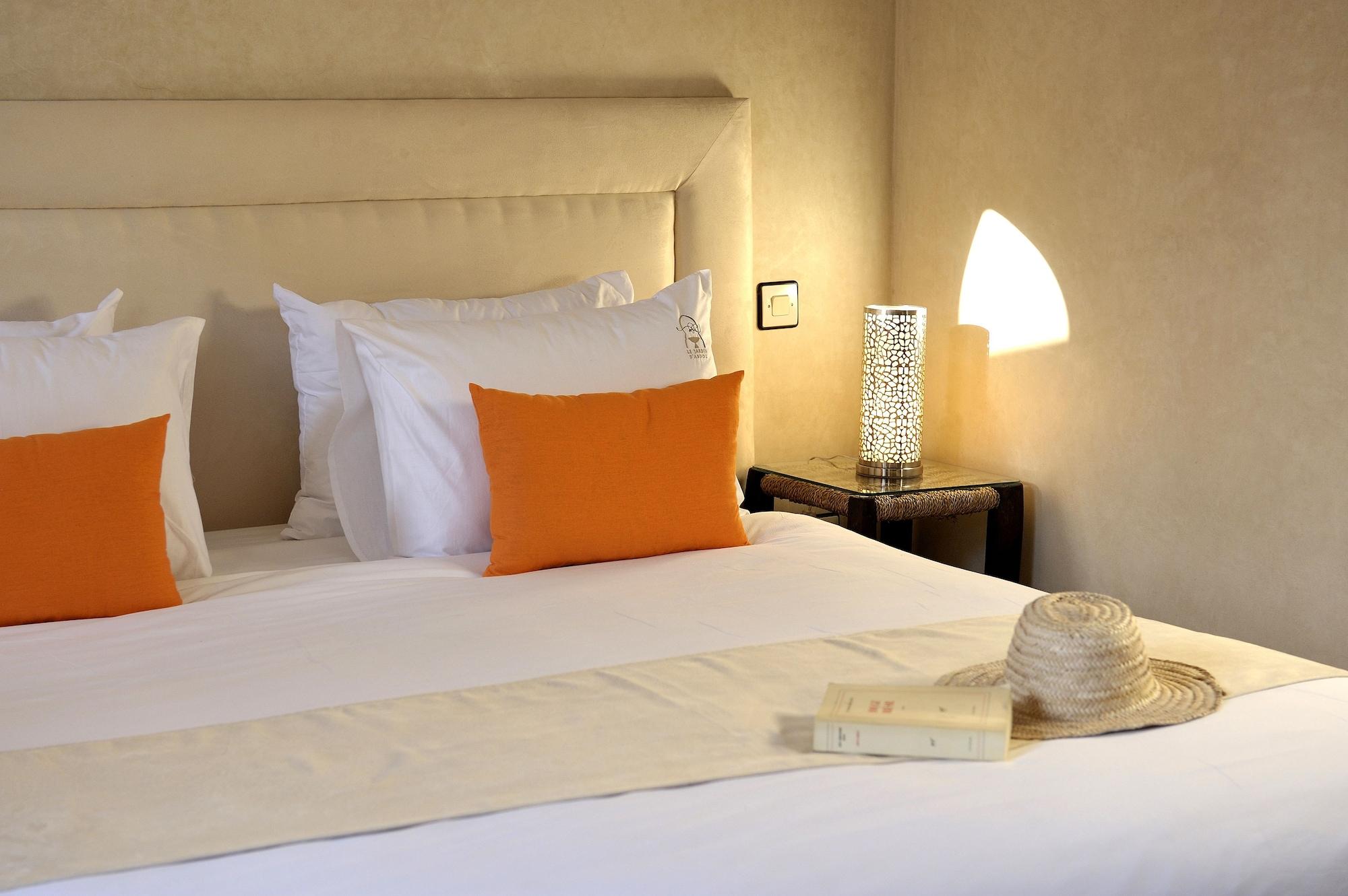 Riad Le Jardin D'Abdou Marrakesh Exteriör bild A bedroom at the hotel