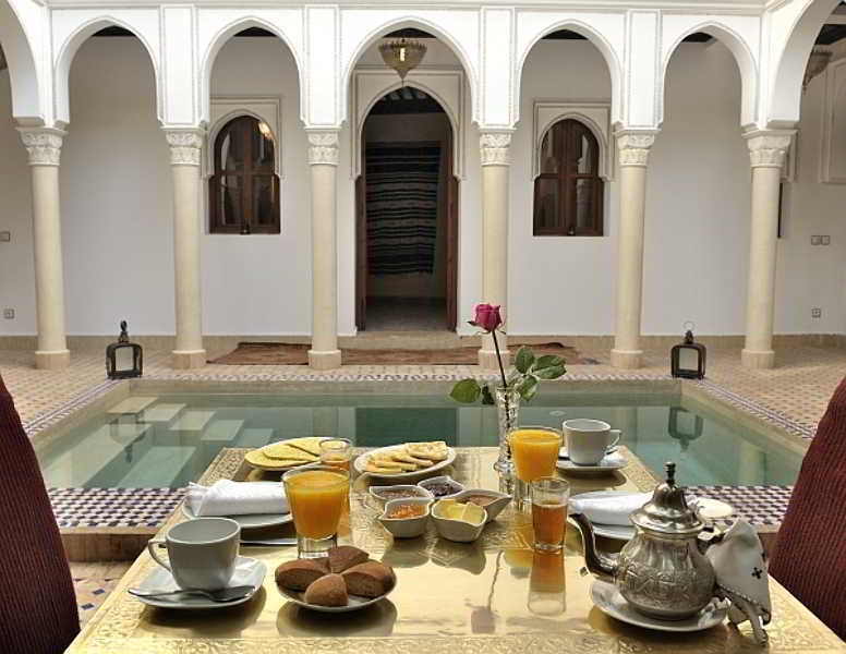 Riad Le Jardin D'Abdou Marrakesh Exteriör bild Breakfast at a riad in Marrakech